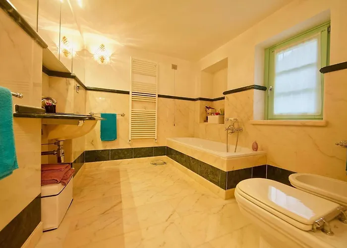 Maison Esse Di Simone & Sonia Pietrasanta