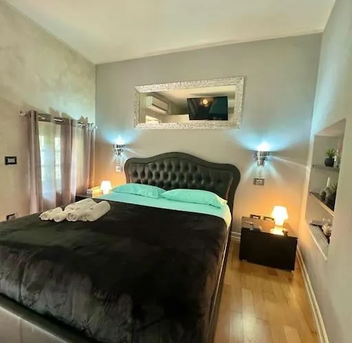 Maison Esse Di Simone & Sonia Pietrasanta